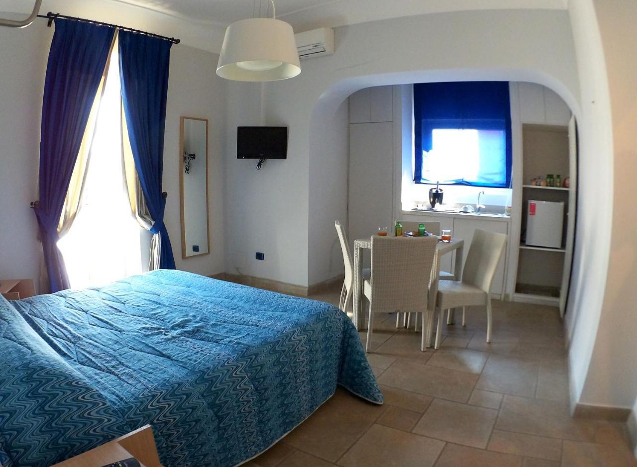 La Dimora Dei Borboni Portici Exterior foto
